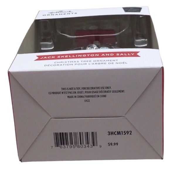 Hallmark The Nightmare Before Christmas “Jack Skellington and Sally” Ornament - Picture 12 of 12